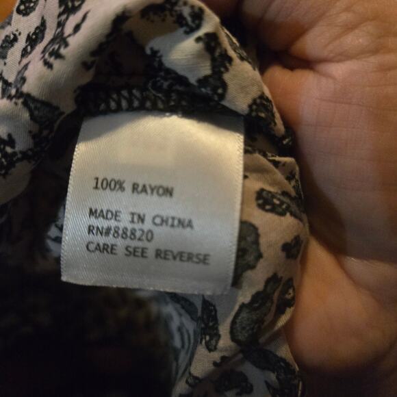 Cynthia Rowley Woman 1X Leopard Print Blouse Pink Black Animal Print Top - Picture 4 of 9